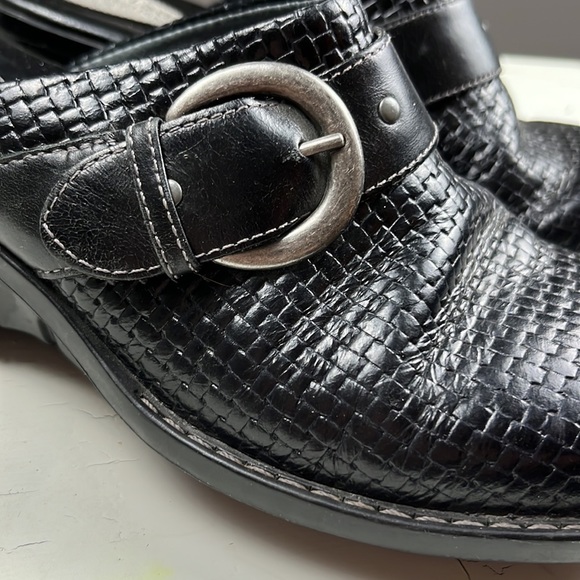 Clarks Artisan Collection SIZE 7.5 - Picture 2 of 6